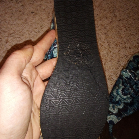 Sun Luks by Muk Luk size 7 sandals - Picture 7 of 8